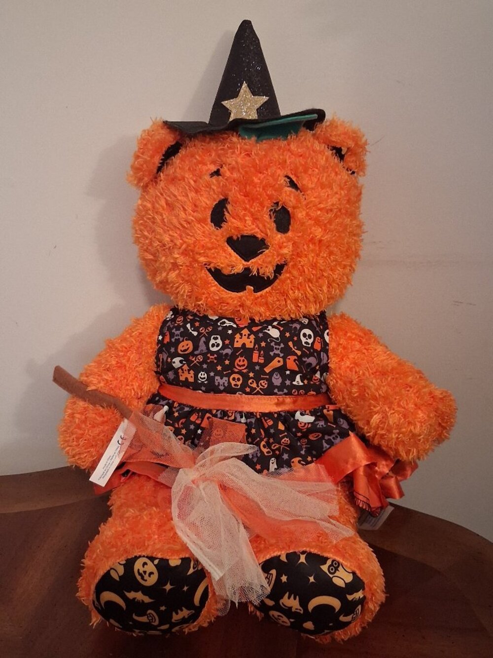 2022 Build A Bear Orange Halloween Pumpkin Light Up Bear w/Sound & Witch Costume